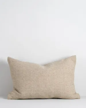 © Verdi outdoor cushion almond