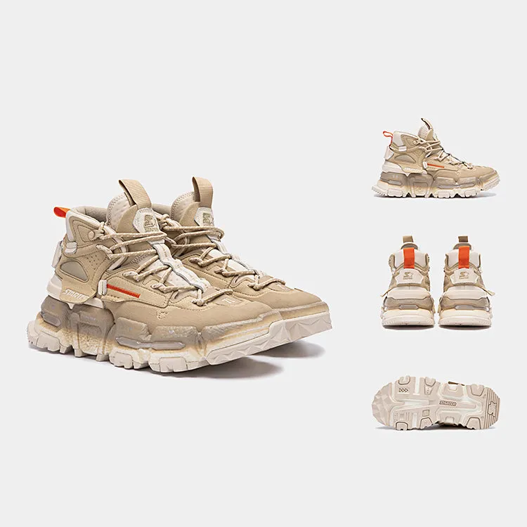 ATTENTION TANK boots