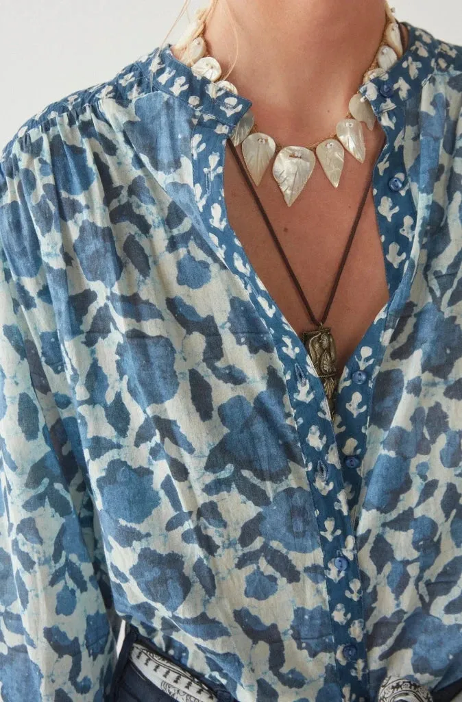 Maison Hotel Beatrice Blouse in Blue Lagoon