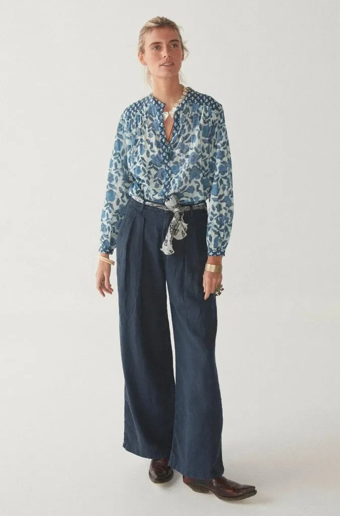 Maison Hotel Beatrice Blouse in Blue Lagoon
