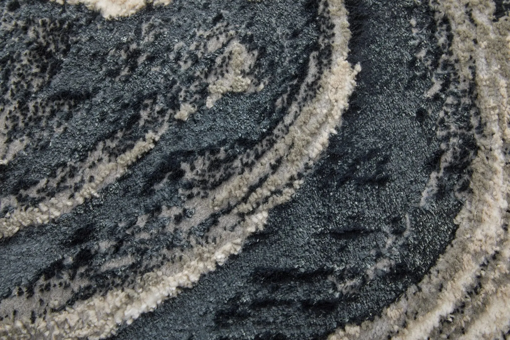Micah 69439LPF Ivory/Black Rug