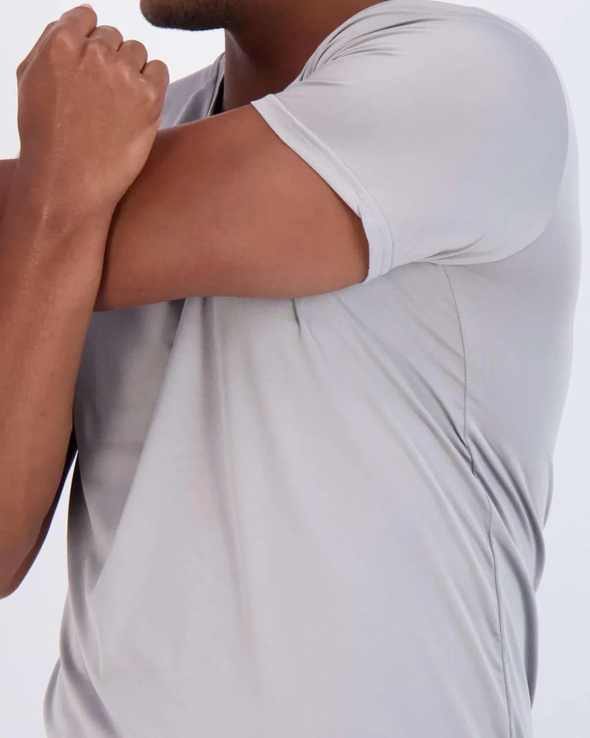 Real Essentials 5 Pack: Men??s Short Sleeve Dry Fit Active Crew Neck T Shirt - Athletic Running Gym Workout Tee Tops