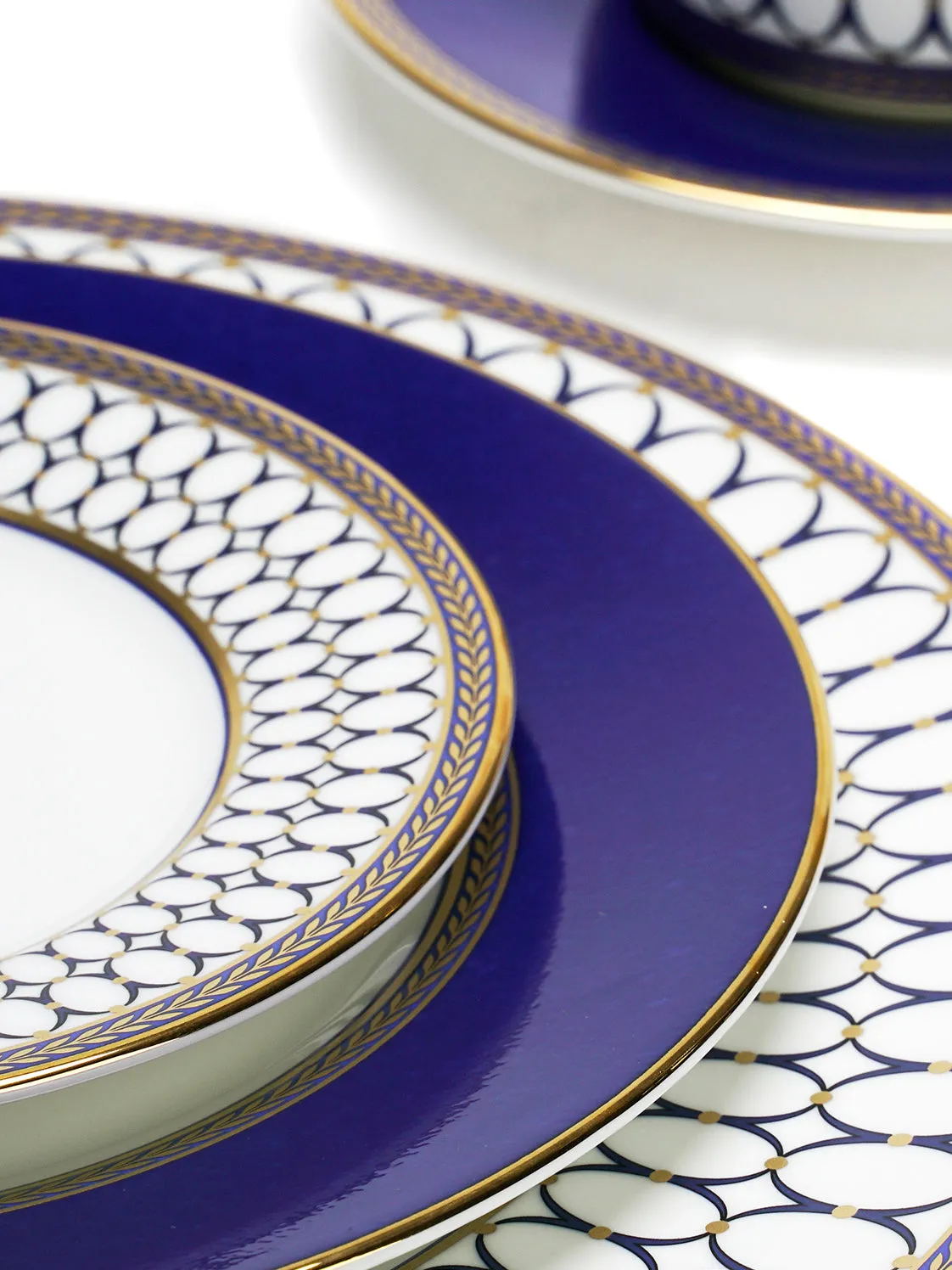 Renaissance Gold 5-Piece Place Setting