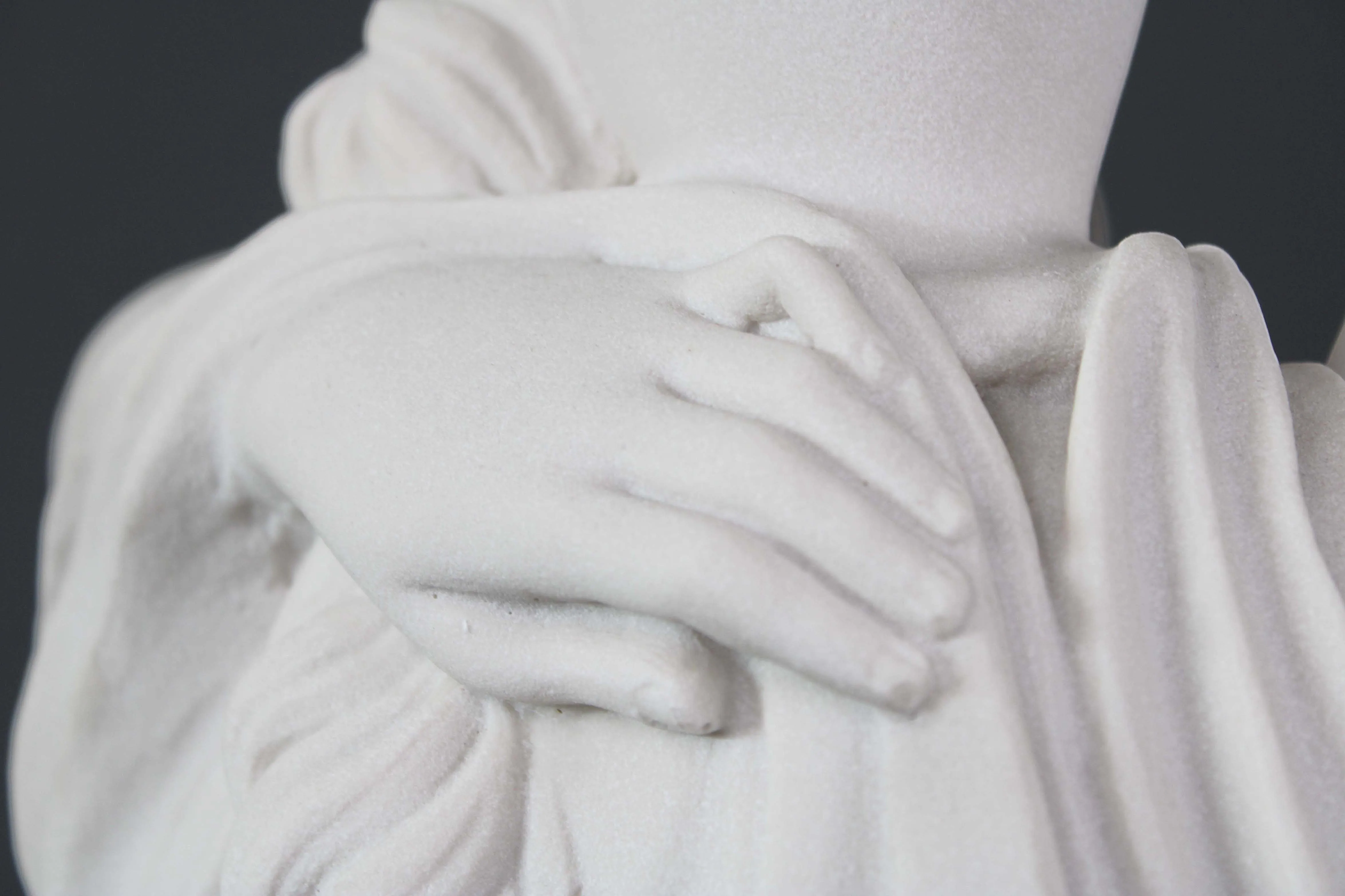 Venus Water Bearer Statue (Medium)